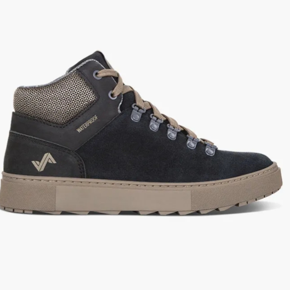 Forsake Lucie Mid Women's Waterproof Outdoor Sneaker Boot.... Size 7